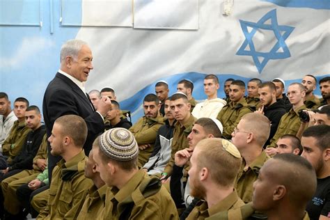 Netanyahu tells recruits 'we have no country without an army' - JNS.org