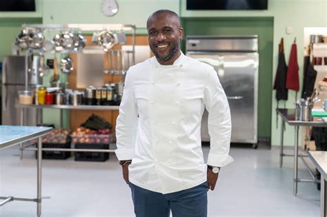 New York City’s Cliff Crooks helps chefs sharpen their skills in Food Network’s ‘Chef Boot Camp ...