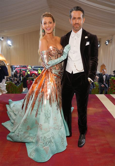 Blake Lively and Ryan Reynolds Have Arrived at the 2022 Met Gala! See ...