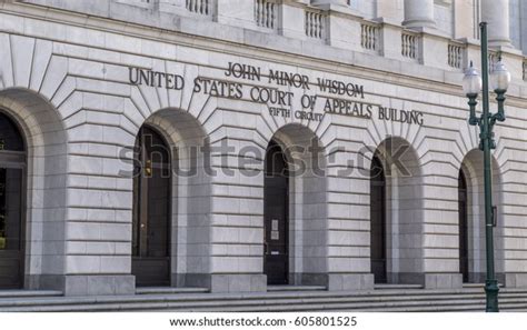 Fifth Circuit Court Appeals Courthouse Downtown Stock Photo 605801525 ...