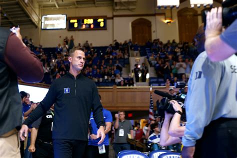 Jon Scheyer starts his Duke career with a win, in the shadow of Coach K ...