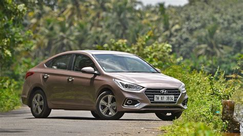 Hyundai Verna 2018 Specs, Features, Price oF All Variants