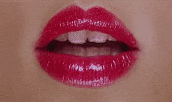 Kiss Lipstick GIFs - Find & Share on GIPHY