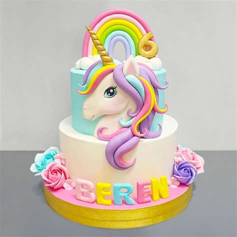 Decorative Colorful Unicorn Cake | Winni