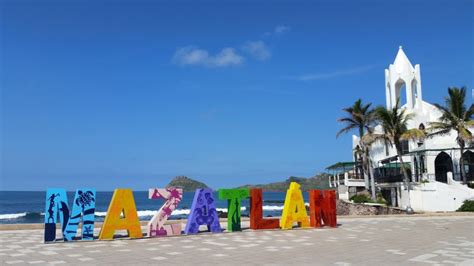 What To See and Do on the Mazatlan Malecon - A Couple of Drifters