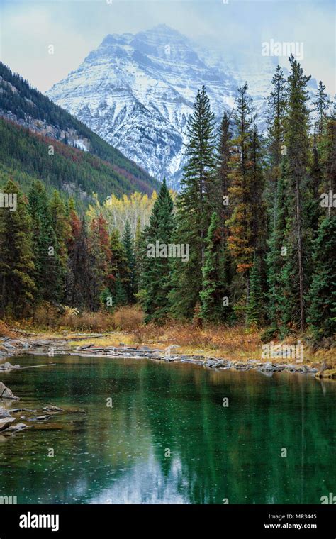 Horseshoe Lake, Jasper National Park, Canada Stock Photo - Alamy