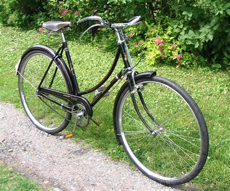 Ladies Vintage Raleigh Bicycle || BicycleRestorationHD