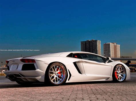 Lamborghini Aventador Modified - Concept Sport Car Design