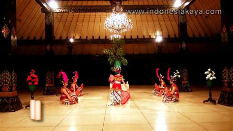 Foto Tari Serimpi Jawa Tengah - Sarana Pendidikan Menuju Indonesia Gemilang