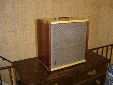 1X12 or 1X10 Custom Guitar Speaker Cabinet