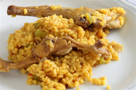 Easy Paella Rice Recipe - Bullfrag