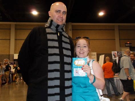 Gru and Lucy Wilde from Despicable Me 2 at HeroesCon today! | Gru and ...