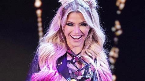 Alexa Bliss FINALLY Returns To RAW - With Her Old Gimmick And Entrance Music!