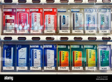 Brands of cigarettes hi-res stock photography and images - Alamy