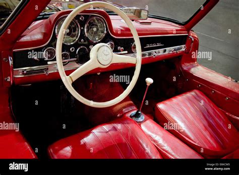 Vermisst Pflege In den meisten Fällen mercedes 300 sl interior ...