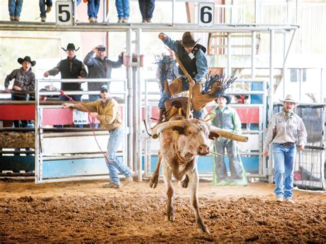 How Cowboys Learn the Ropes at Rodeo School | Houstonia