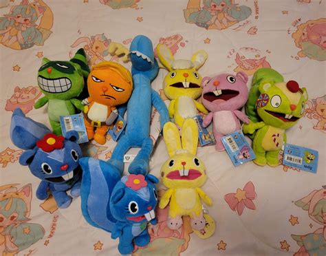 rest of my HTF plushies ( i think ) :3 They deserve some love too : r ...