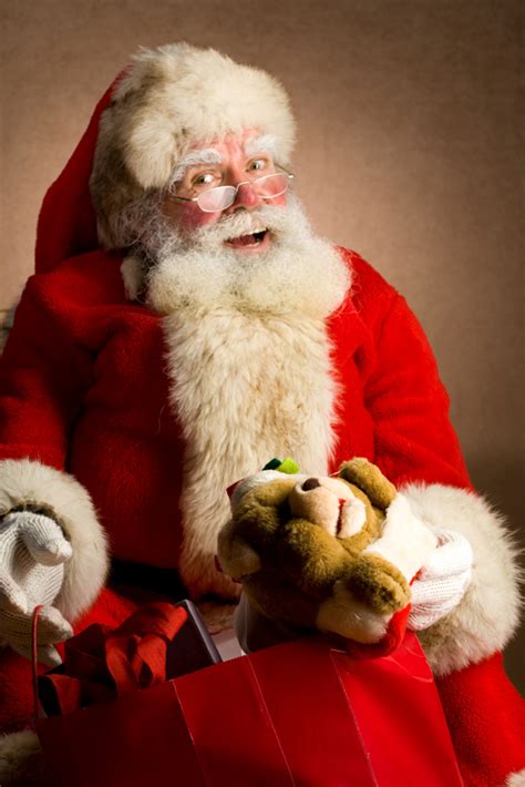 Get Ready For 'Creepy Santa' Sightings