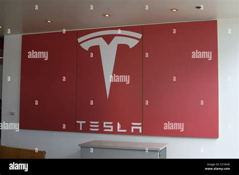 May 28, 2010 - Palo Alto, California, USA - Worldwide headquarters of Tesla Motors located at ...