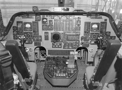 B1 bomber cockpit | Cockpit, Flight deck, Military pictures