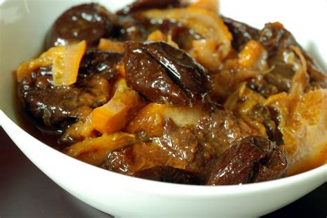 Cinnamon-Orange Stewed Prunes | Stewed prunes, Stewed fruit, Sprout recipes