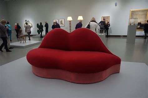 Mae West lips sofa | Salvador Dalí | 1938 | Kunstdwalingen