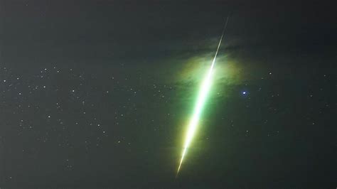 Early evening meteor shower: How to tell your Draconid meteors from your Taurids | Science ...