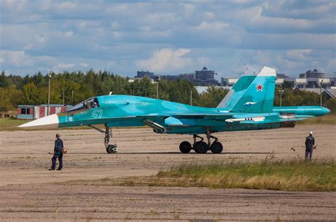 Sukhoi Su-34 at Zhukovsky Military Airfield - Aircraft News & Galleries | Flying Magazine