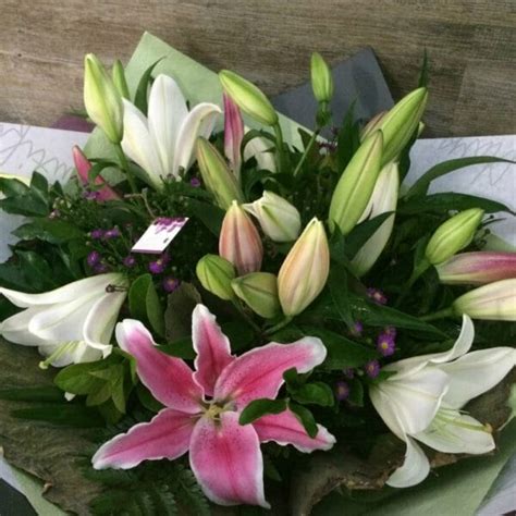 Oriental Lily Bouquet