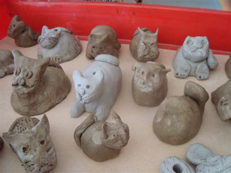 Once upon an Art Room: Clay - Project 1 - Pinch Pot Animals