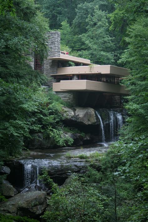 Fallingwater – Exploring Architecture and Landscape Architecture