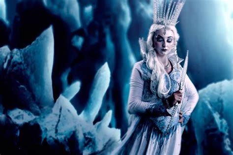 17 Best images about Narnia on Pinterest | Ice queen, Eyeshadow ideas and Costume makeup