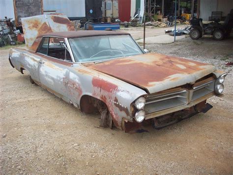 1963 Pontiac Grand Prix Parts Car 3