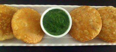 Kachori (Rajasthani Savory Snack) | Savory snacks, Indian snacks ...