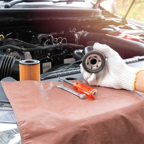 What to Know About Changing Your Car's Oil Filter | The Family Handyman