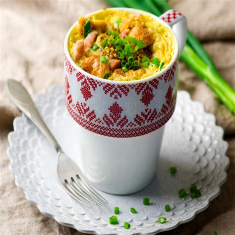 Omelette in a Mug Recipe: How to Make Omelette in a Mug