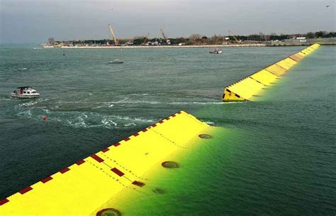 Venezia di nuovo sott'acqua: perché il Mose non funziona (Venezia)