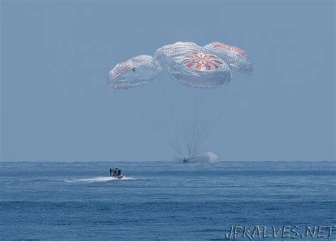 NASA Astronauts Safely Splash Down after First Commercial Crew Flight to Space Station ...