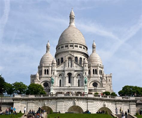 Sacre Coeur Basilica | Paris, France | Travel And Tourism