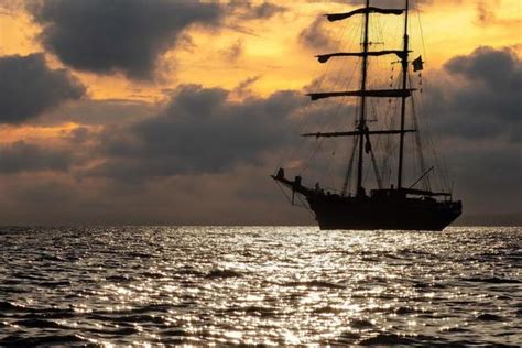 Pirate Ship Silhouette Stock Photos, Images and Backgrounds for Free Download