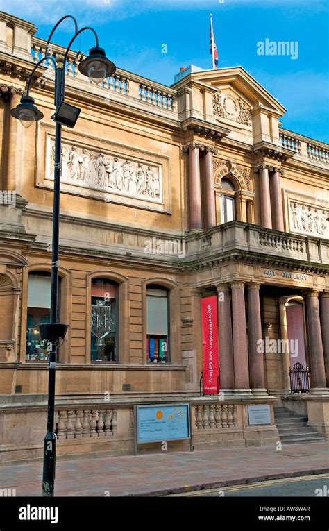 Wolverhampton art gallery hi-res stock photography and images - Alamy