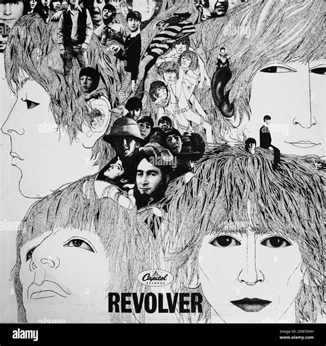 The beatles revolver album cover Imágenes de stock en blanco y negro - Alamy