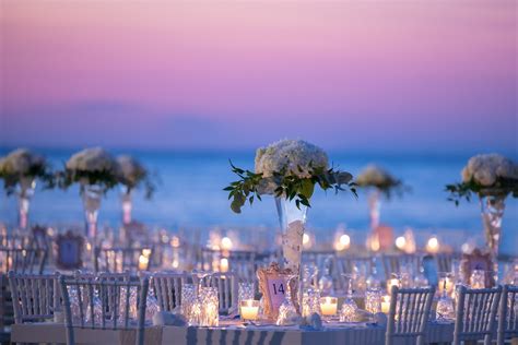 Beach wedding by Diamond Events | Bridestory.com