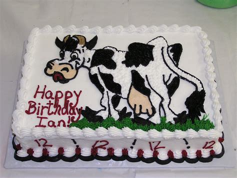 Cow Cakes – Decoration Ideas | Little Birthday Cakes