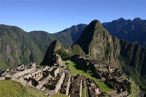 File:Machu Picchu early morning.JPG - Wikipedia