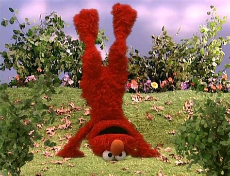 Elmo Doing a Handstand (Elmo's World) - Elmo Photo (41157190) - Fanpop ...