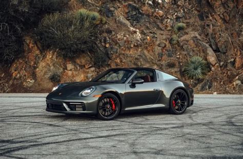 2024 Porsche 911 Targa 4 Gts - Nessa Zitella