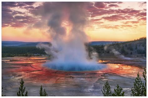 Yellowstone National Park Vacations Yellowstone Faithful Park Inn ...