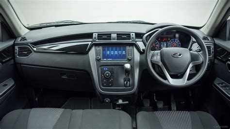 Mahindra KUV100 NXT Photo, Dashboard Image - CarWale