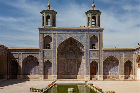 Travel from Shiraz to Isfahan, Iran | Shiraz, Iran Nasir-ol-… | Flickr